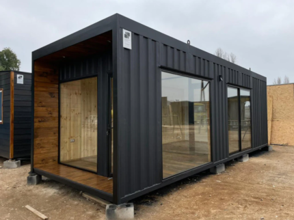 Module Préfabriqué DALÍ 8x3m